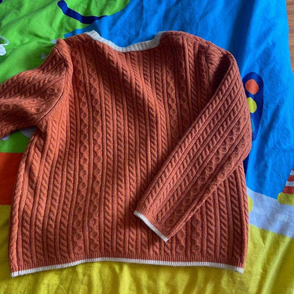 wool sweater (34%wool) - Picture 2 of 2